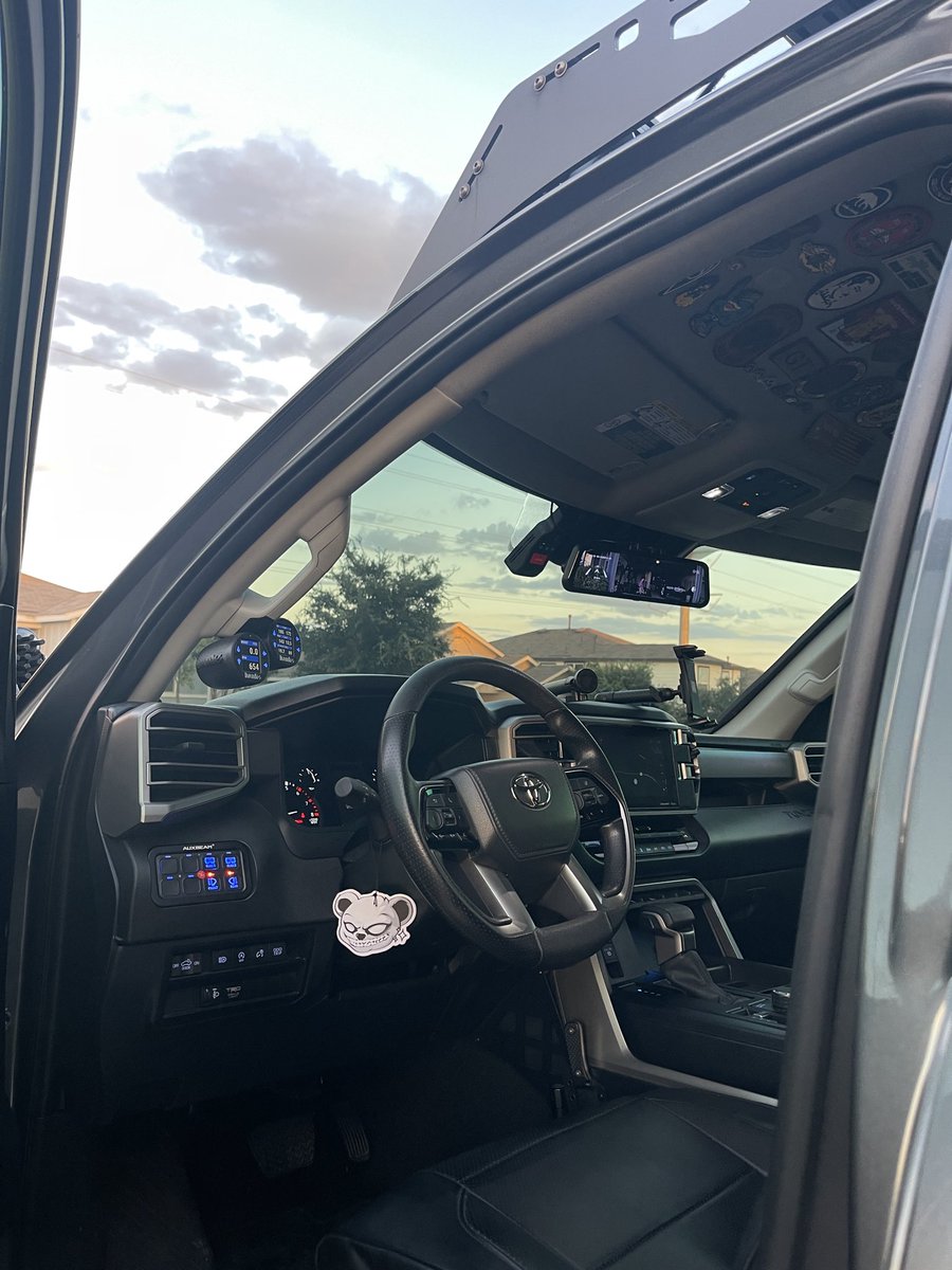 RickyTanga 🗽 tweet media