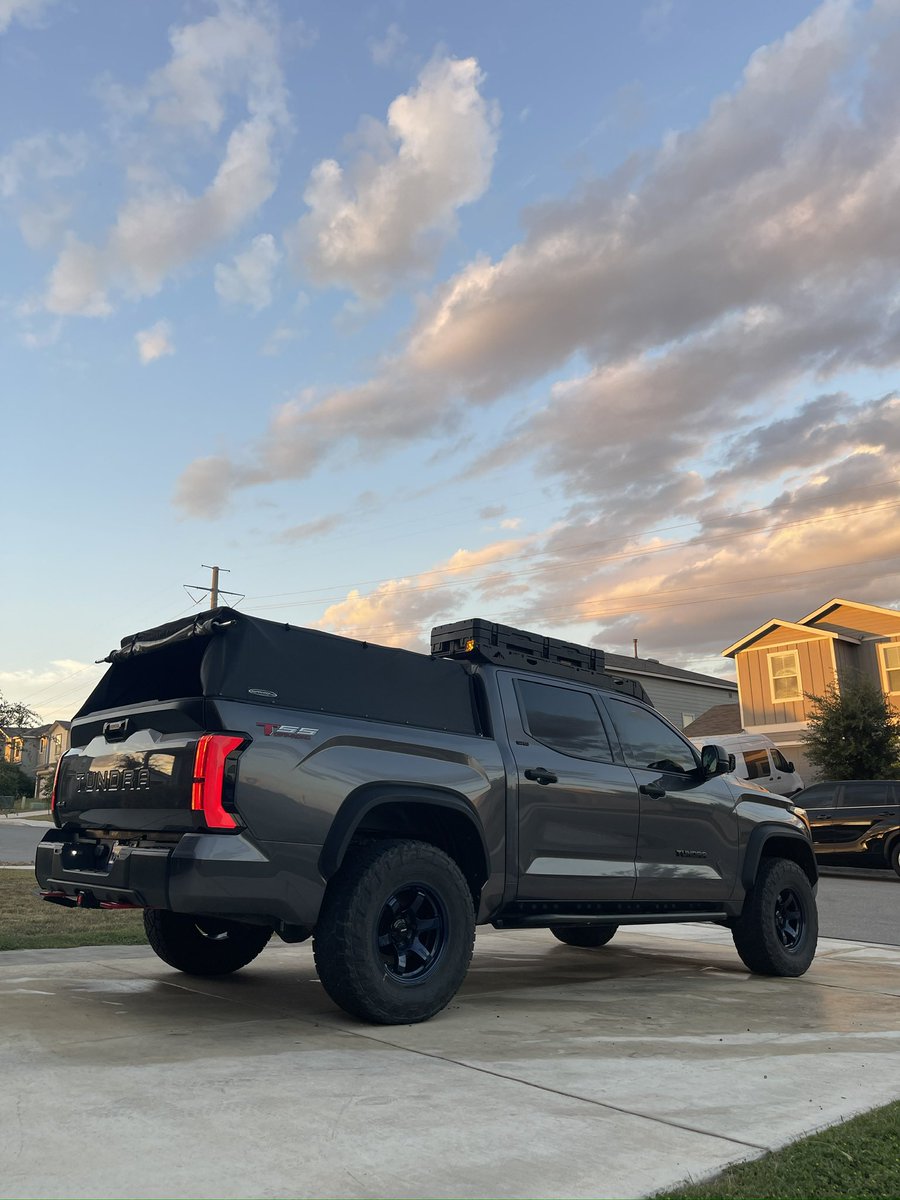 RickyTanga 🗽 tweet media