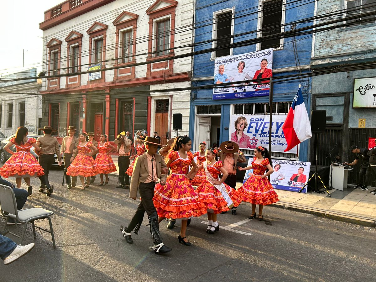 profRN1's tweet photo. 📢 Lanzamiento Oficial
Ayer iniciamos la campaña de nuestros representantes de Renovación Nacional Tarapacá:
🗳️ Diputado: Ramón Galleguillos Castillo
🗳️ Senadora: Lucrecia Mena Acosta

Con compromiso y responsabilidad trabajarán por Tarapacá.

#RN #Tarapacá #Elecciones2025CL https://t.co/pZE2ZjCD2v