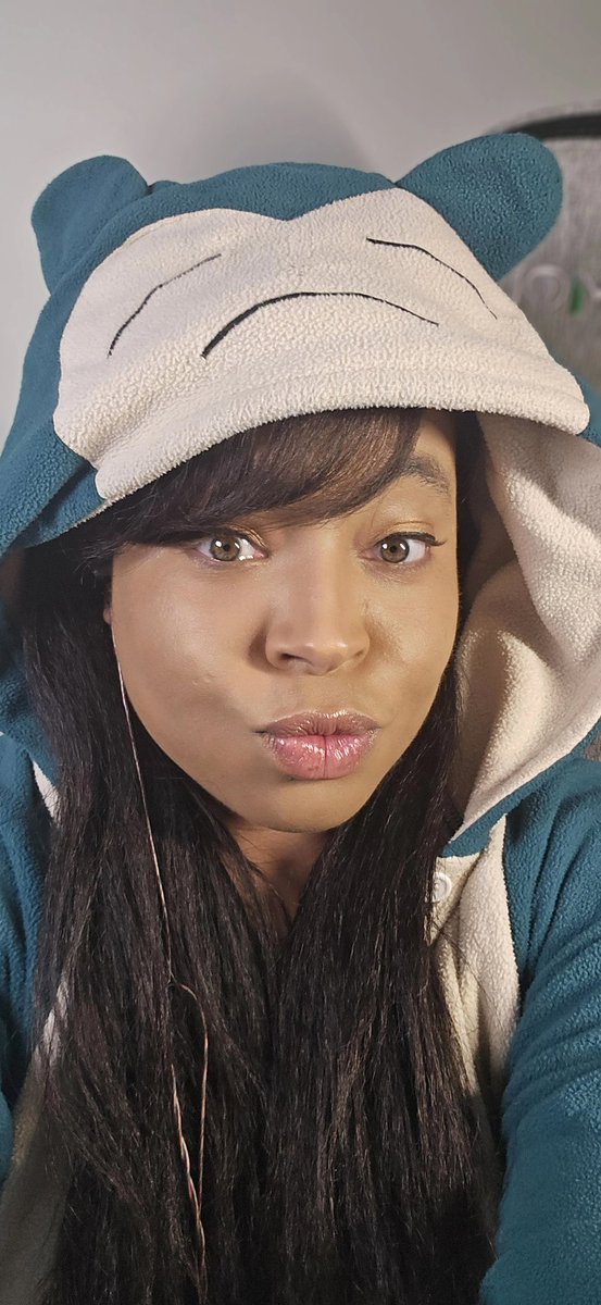 SHESS LIVEEEE!!

ON TWITCH

#partnerpush