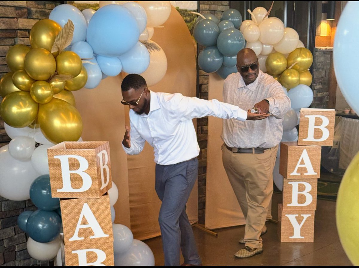 DARRON L. EDWARDS SR tweet media