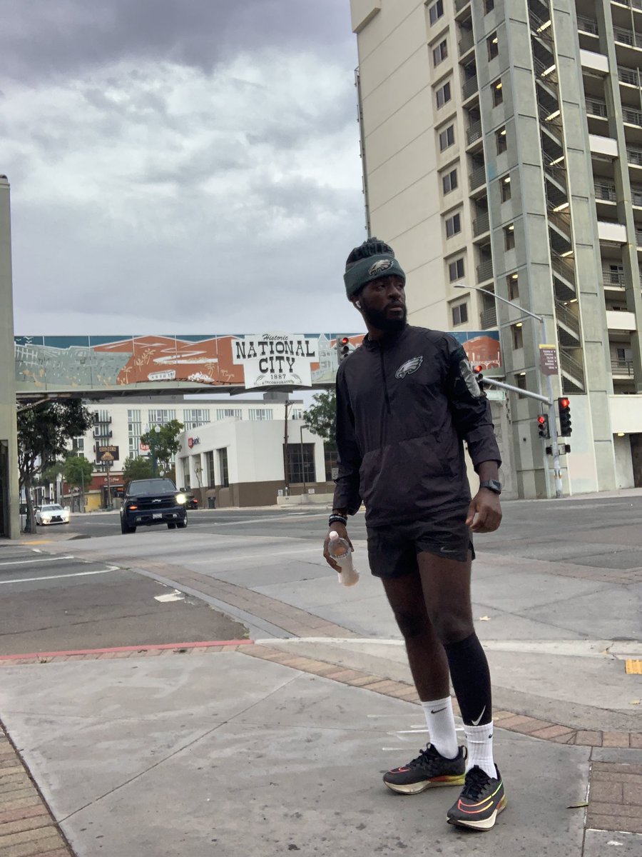 wilfriedboh's tweet image. KONG 🦍 
Wilfried de Yaoundé🇨🇲
#NikeRunClub
#JustDoItSunday
443 consécutif