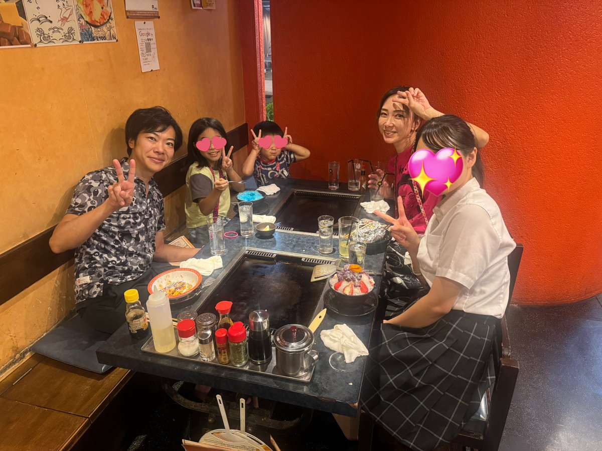 otokita's tweet image. YouTubeも5万人登録を突破し、素晴らしい誕生日になりました。夜は妻が学生時代にバイトをしていた月島のもんじゃ屋さんへ。しかし妻が現金を持っていなかったので、主役なのに私が支払いました…

石丸伸二さんには六千円、三次ゆりかさんには一万円を建て替えてますのでよろしくお願い申し上げます🤲
