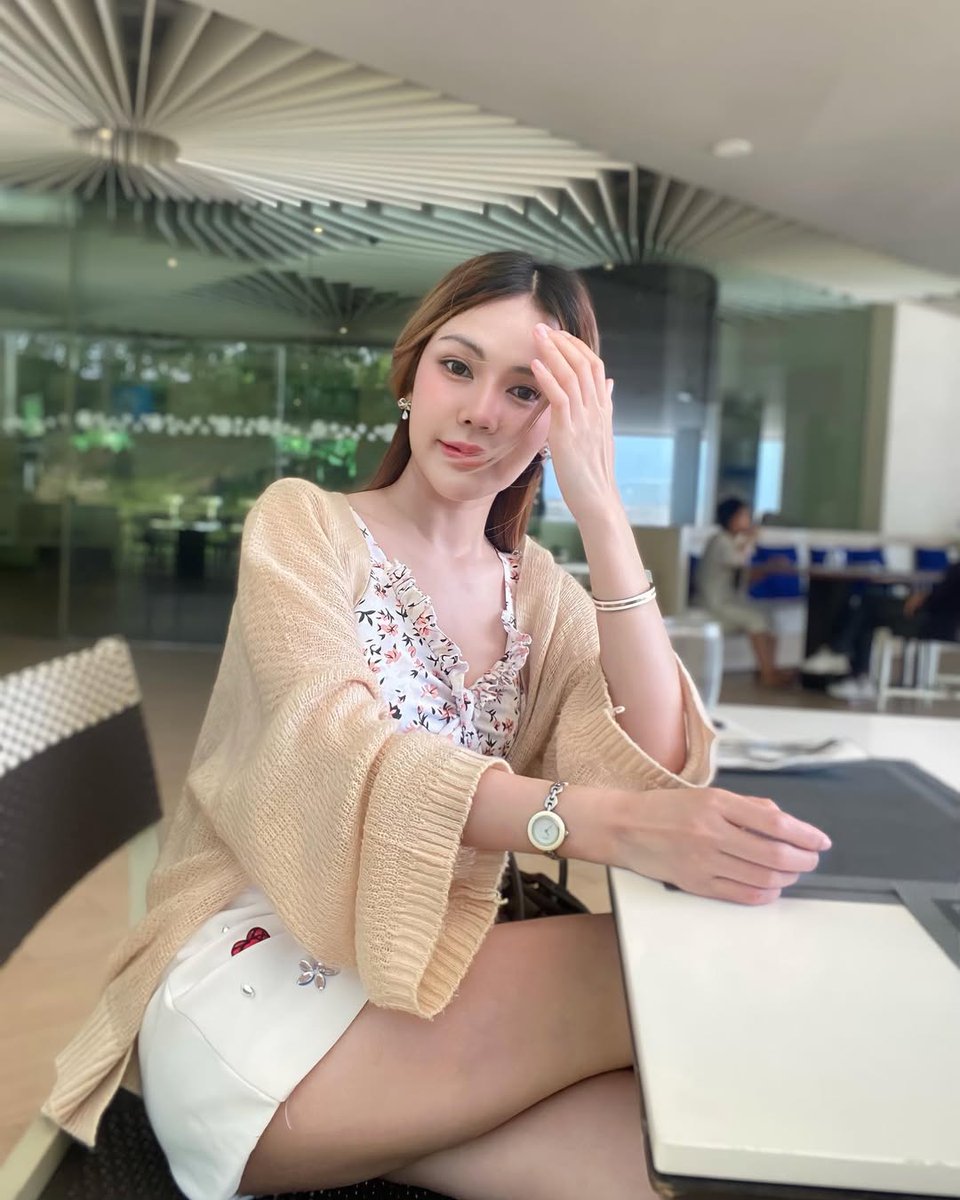 เถาว์เถาว์ tweet media