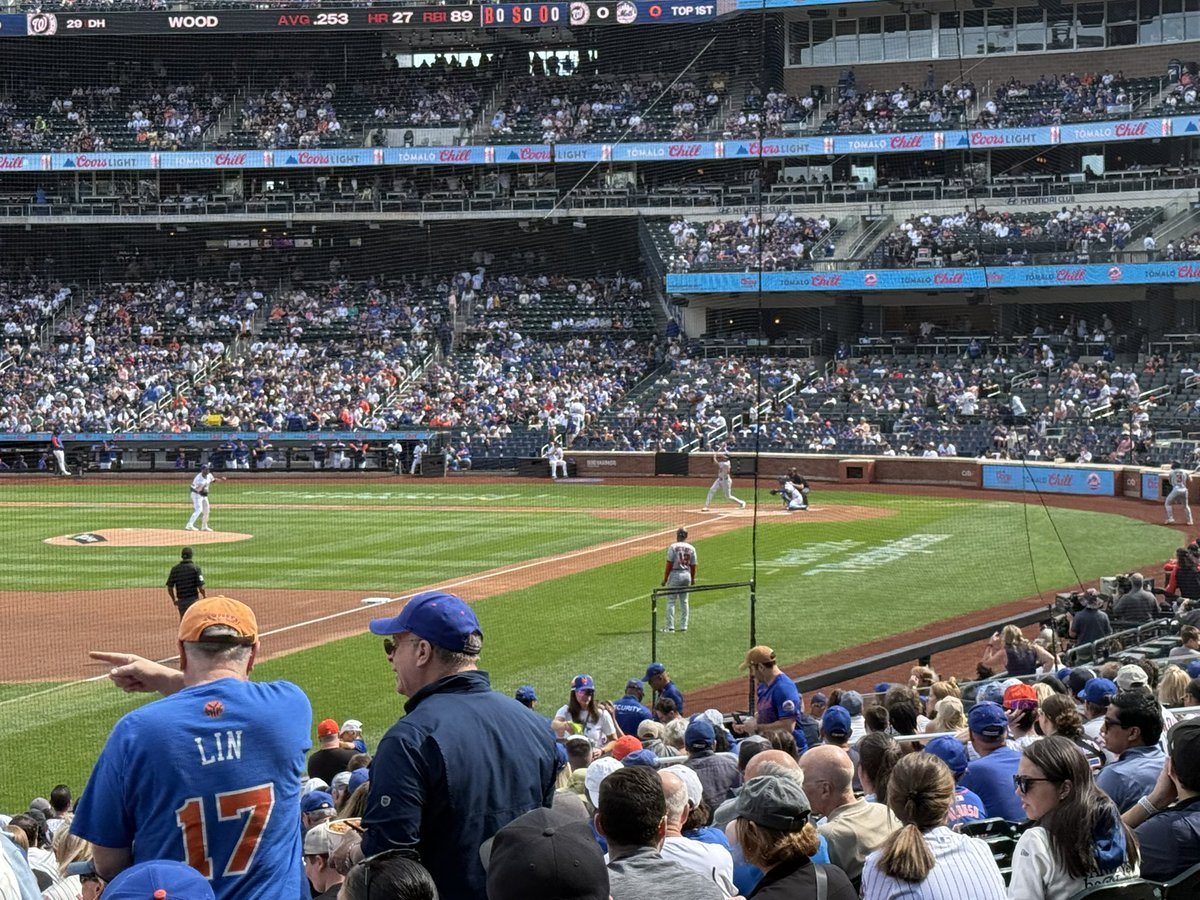 Xriptian's tweet image. Game 138 – September 21: Washington Nationals vs New York Mets at Citi Field

Today was both Topps Day and Fan Appreciation Day at Citi Field. The first 15,000 fans were treated to a pack of exclusive Topps cards, and I was lucky enough to score a rare blue PSA 10 Pete Alonso…