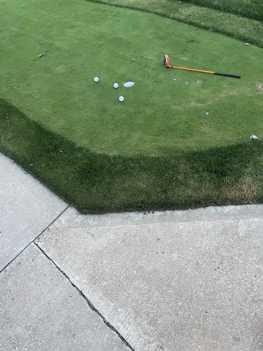 Logan Slattery tweet media