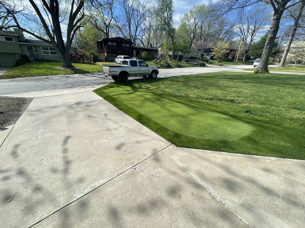 Logan Slattery tweet media