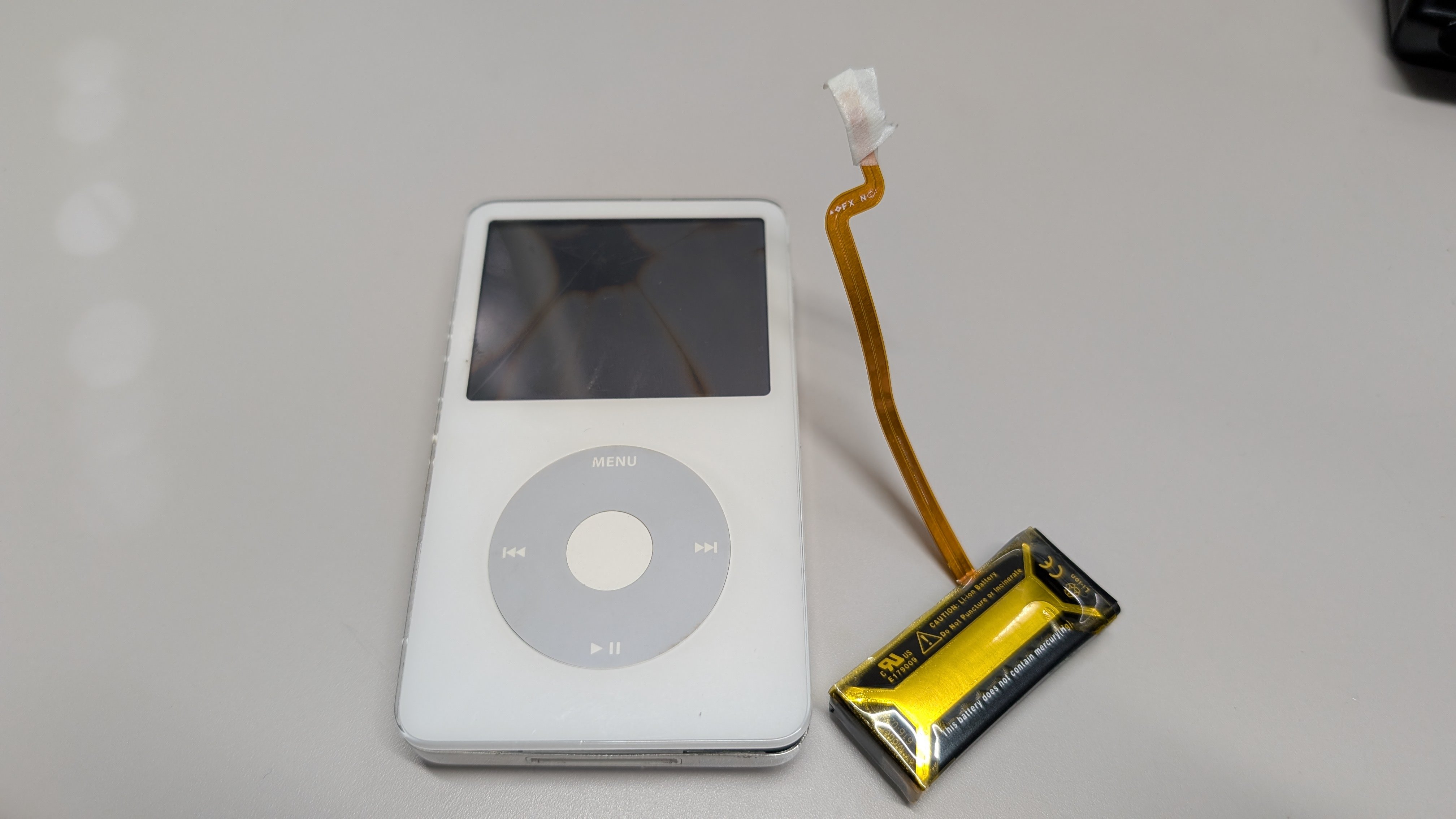 iPod classic 第5世代 60GB 電池元気 iPod Classic第5世代改60GB 電池元気 iPod 第五世代｜マイクロSD