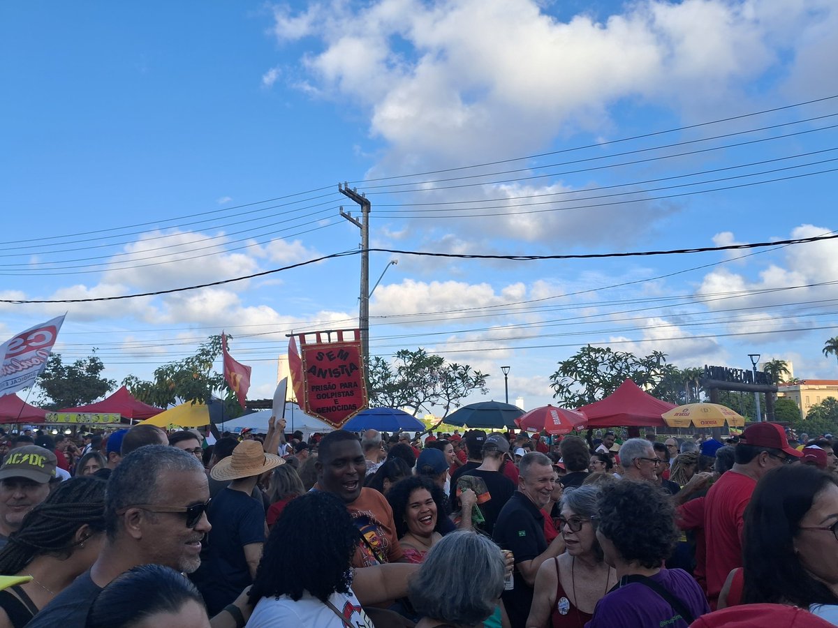 juliaescbr_'s tweet photo. Em Recife, Pernambuco! https://t.co/hXoQxaDauL