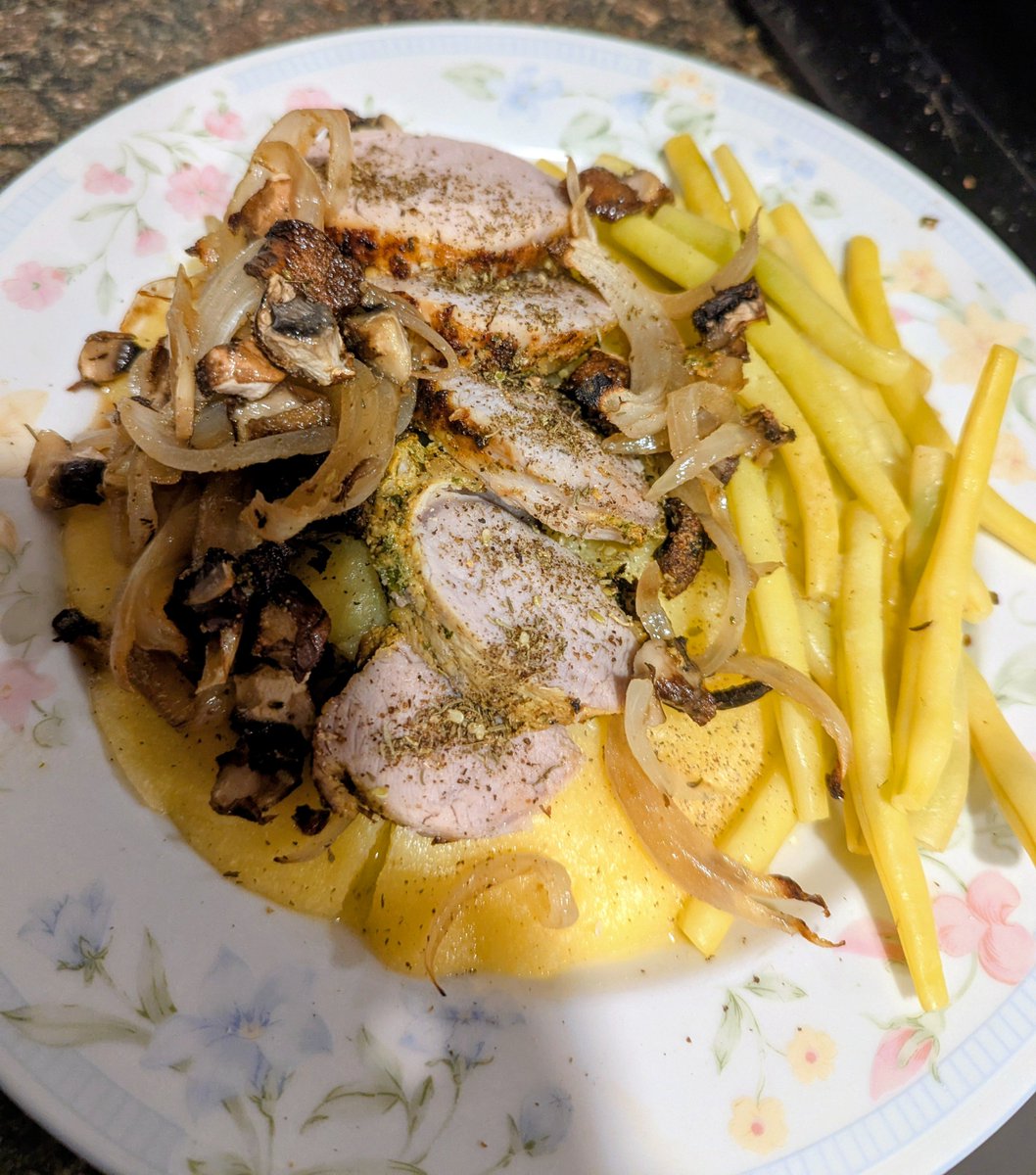 TrueEager's tweet image. #KitsWhoCook 😋

What did you have for dinner?