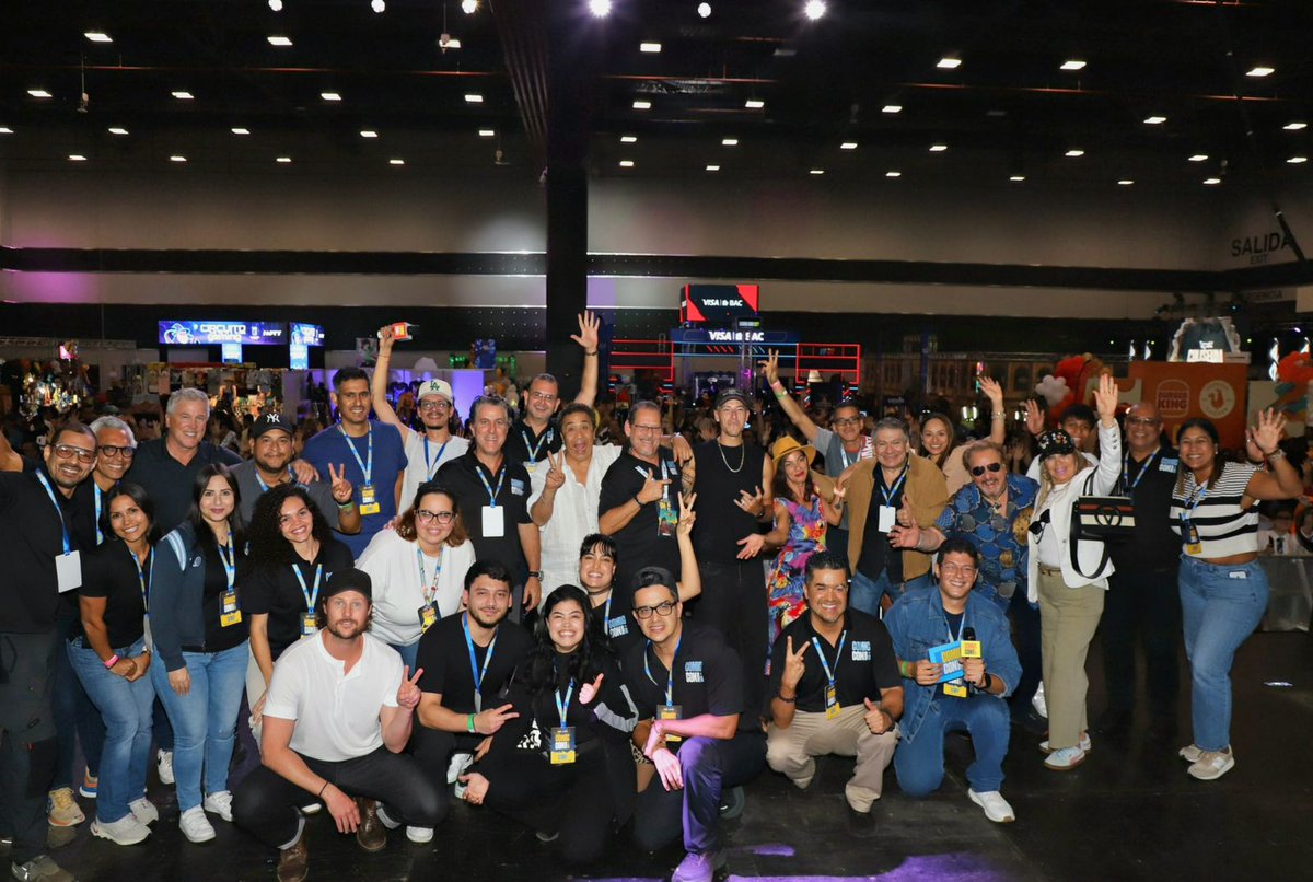 Comic Con Panamá tweet media