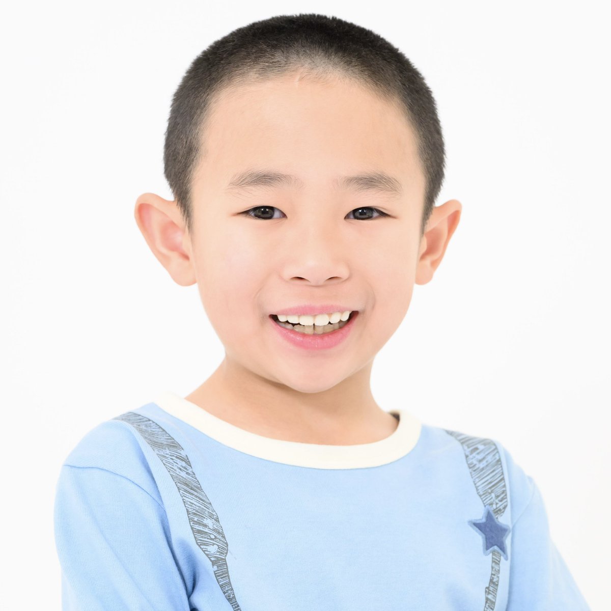 🌟広告出演情報🌟

ニッスイ「海からサラダフレーク」
みきママコラボムービーにて
#仲佐きなり #森聖仁 
が出演しております🐟𓂃𓈒𓏸

ぜひ、チェックしてみてください☺🌱
youtu.be/0KfINeETK68?si…