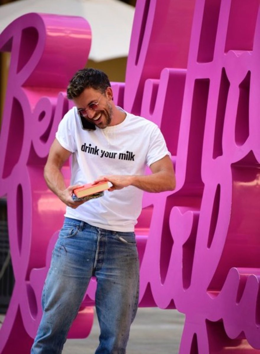 kaekaecurtis's tweet image. and lastly for why i’m a fan of Mr. Bailey, honestly there’s too many reasons to list but the long story short he’s really fucking talented, a sweet and supportive costar, openly queer &amp;amp; neurodivergent, and yeah he’s very pretty to look at 😌