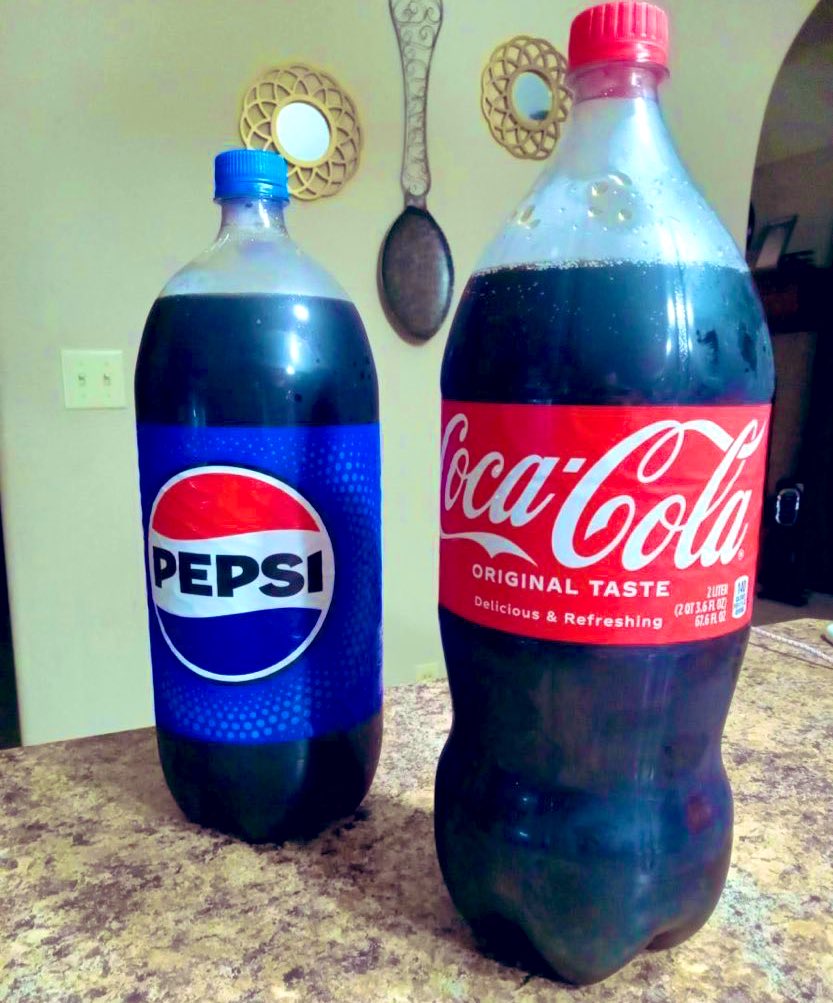 chefsevenn's tweet image. 🚨 Which one tastes better?