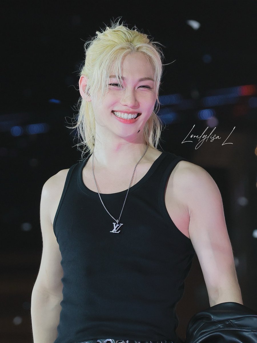 lovelffllee1024's tweet image. 250920 TMA 

Our angel, just like his smile.

#straykids #felix #필릭스 
 #フィリックス #ピリちゃん