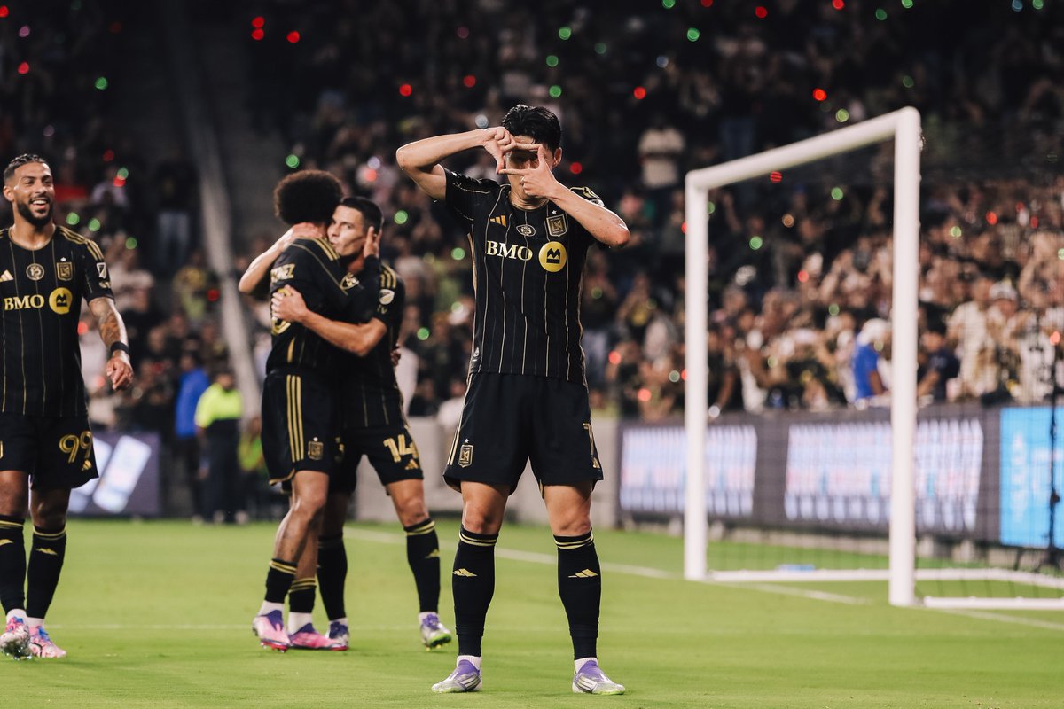 LAFC's tweet photo. 📸😤 https://t.co/wLWR5h6nQD