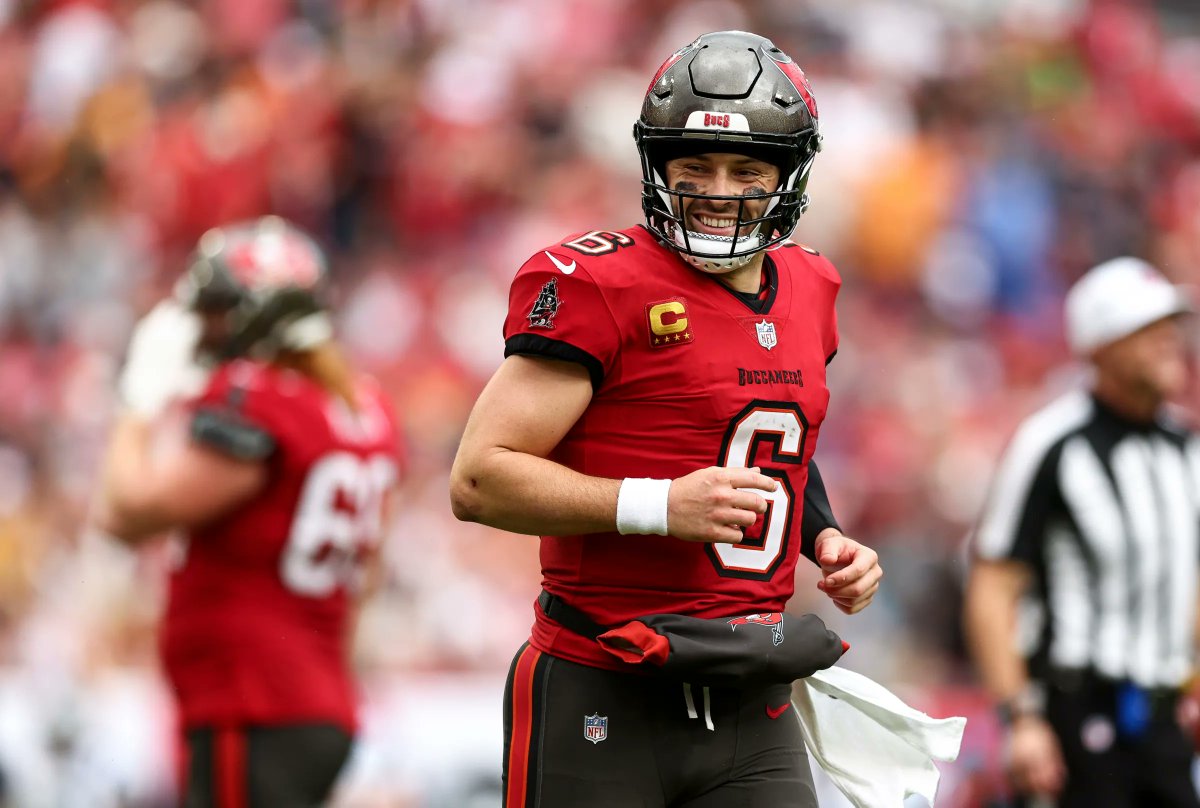 WDJSports's tweet image. It’s only been 3 games… but everyone’s shocked by Daniel Jones this year. Another reminder that in football (and life) — your situation is everything‼️💯