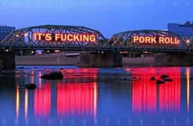 MattyMike0718's tweet photo. @ChipReiderson Only North Jersey degenerates call it Taylor Ham. https://t.co/AgjMtah4N7