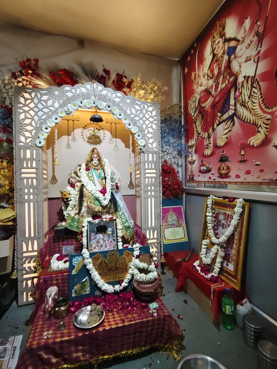 k_chouhan05's tweet image. ✨🌸 Happy Navratri to everyone! 🌸✨
May this festive season bring energy, positivity, and strength into your life – just like the 9 forms of Maa Durga inspire us to overcome challenges. 💫
#HappyNavratri #Navratri2025 #FestivalVibes