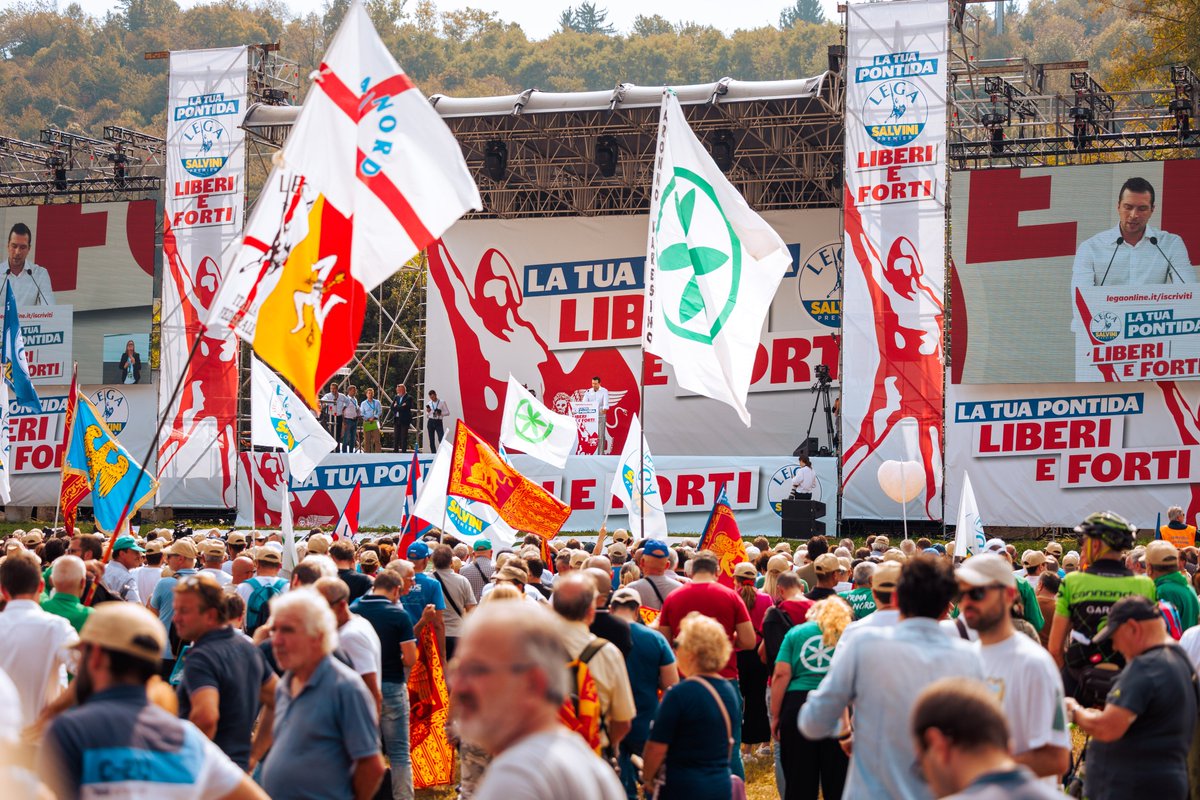 🔵 À Pontida, <a href="/J_Bardella/">Jordan Bardella</a>, président des <a href="/PatriotsEP/">Patriots for Europe</a>, a réaffirmé avec <a href="/matteosalvinimi/">Matteo Salvini</a> l’amitié franco-italienne et notre détermination commune à défendre la liberté des peuples face à l’Europe fédéraliste d’Ursula von der Leyen et d’Emmanuel Macron !

#Pontida25