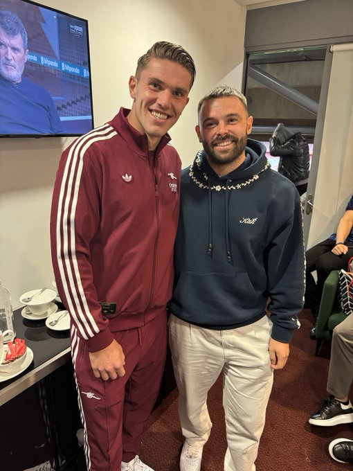 One of them is playing under one of the greatest managers of all time, the other plays under Mikel Arteta.