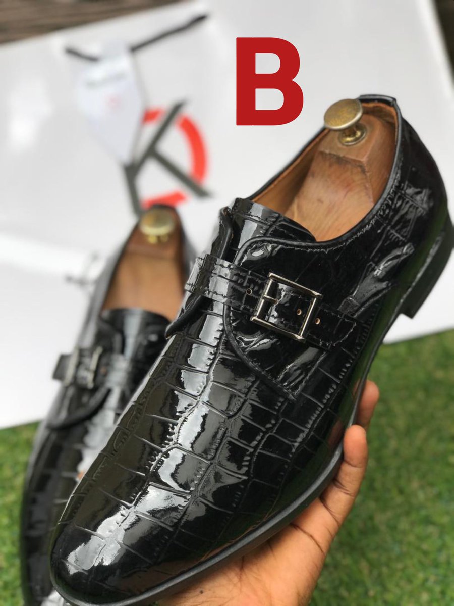 KennyDShoemaker's tweet photo. Let's settle this Monday debate😎

Which of these pairs will you rock on a Monday morning to the office? 

A or B?? https://t.co/D8itmrxxCJ