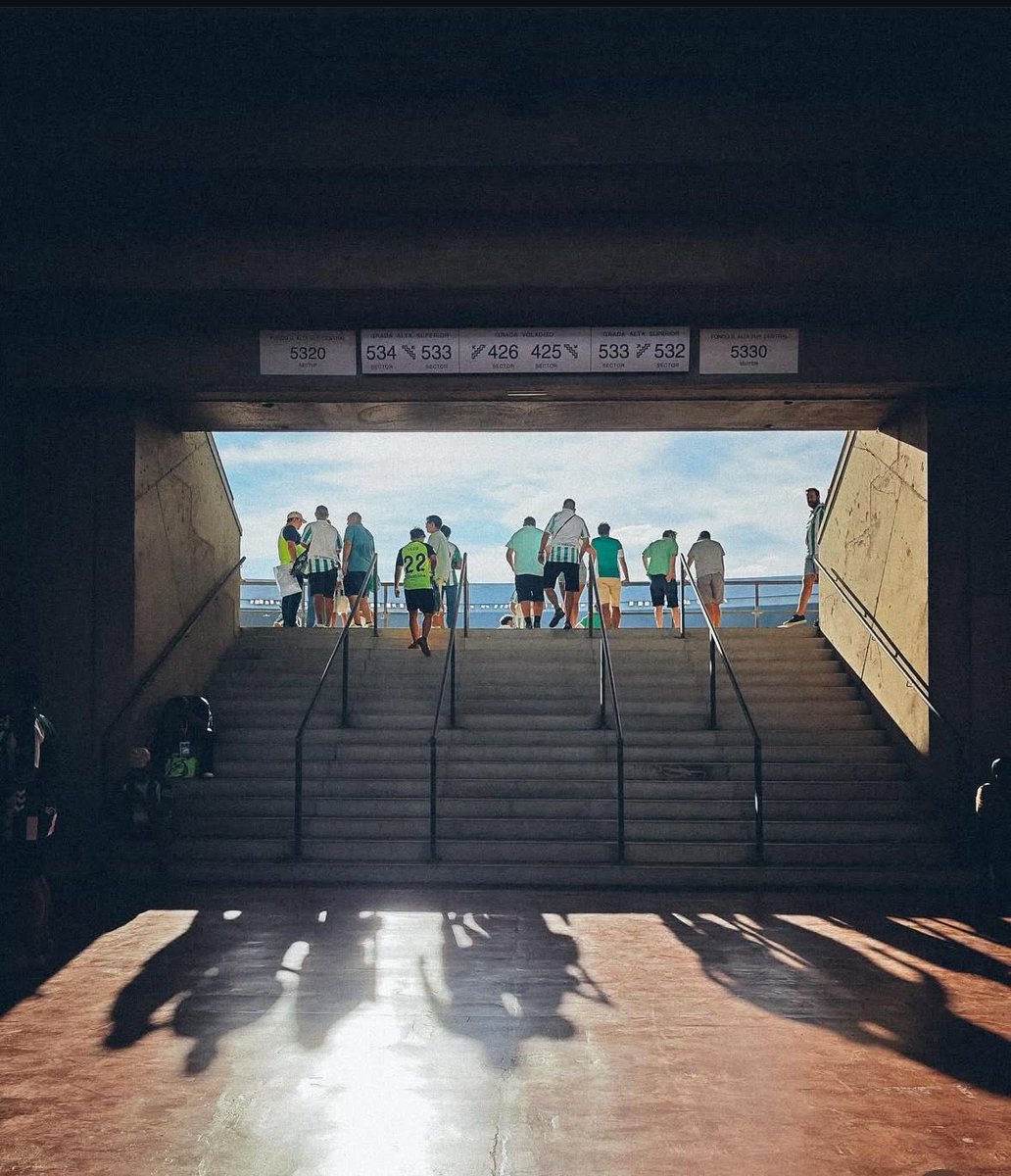 🚨 𝐇𝐨𝐲 a las 𝟐𝟑:𝟎𝟎 tienes cita en Somos Balompié 🚨

⚽ Analizaremos el 𝐩𝐨𝐬𝐭-𝐩𝐚𝐫𝐭𝐢𝐝𝐨, la 𝐩𝐫𝐞𝐯𝐢𝐚 y todas las novedades verdiblancas.⚽

𝐒𝐮𝐬𝐜𝐫𝐢́𝐛𝐞𝐭𝐞 y activa🔔

📲 <a href="/somos__balompie/">Somos Balompié</a> 
🖥 youtube.com/@somos__balomp…