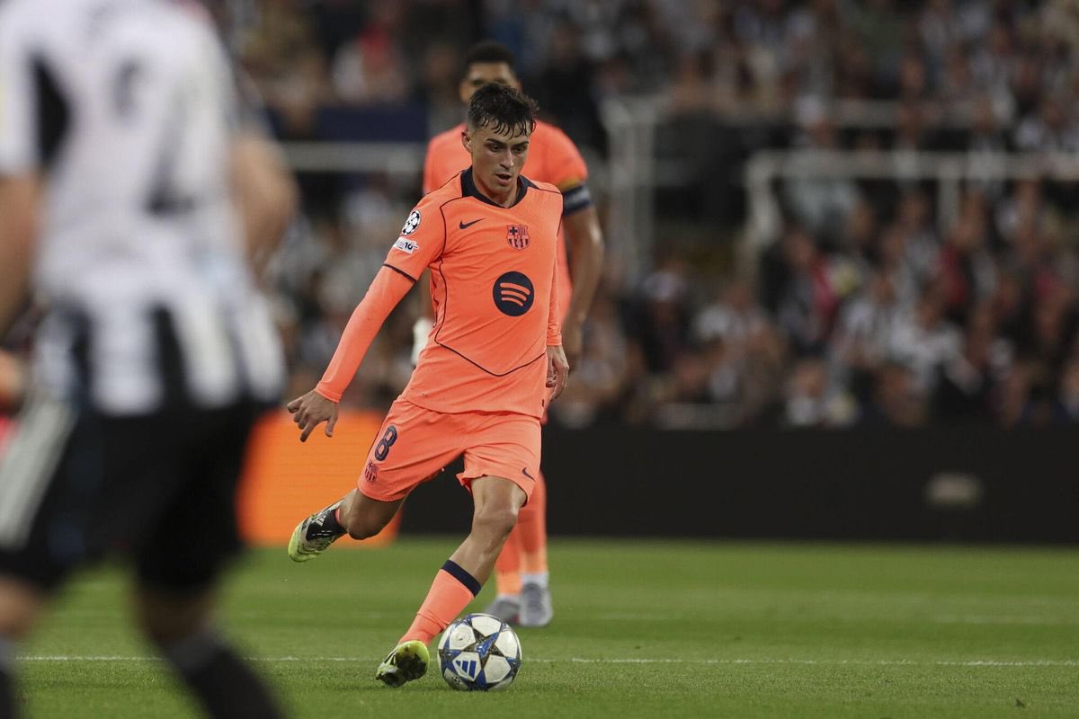 Con todo el respeto y admiración del mundo que siento por Lamine Yamal y sin querer hacerle de menos, hay otro futbolista de su equipo que siento que se merece más el Balón de Oro.

Pero no sé si estáis preparados para esta conversación…