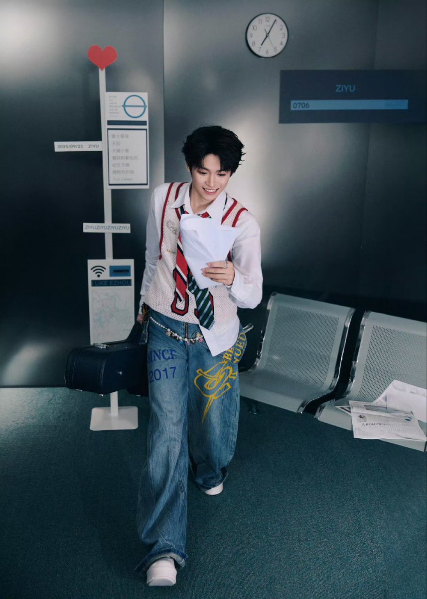 𝐄𝐧𝐜𝐡𝐚𝐧𝐭𝐢𝐧𝐠 𝐙𝐈𝐘𝐔 (梓渝) tweet media