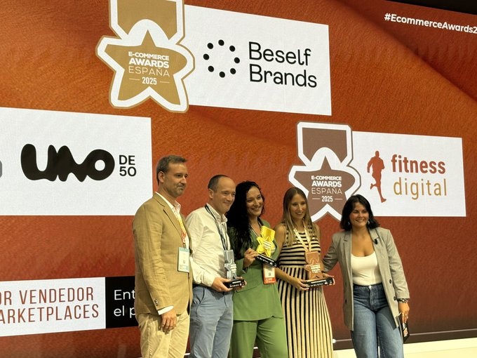 🏆 𝗠𝘂𝘆 𝗰𝗼𝗻𝘁𝗲𝗻𝘁𝗼 𝗱𝗲 𝗮𝗻𝘂𝗻𝗰𝗶𝗮𝗿 𝗾𝘂𝗲 𝗵𝗲𝗺𝗼𝘀 𝗴𝗮𝗻𝗮𝗱𝗼 𝗲𝗹 𝗘𝗰𝗼𝗺𝗺𝗲𝗿𝗰𝗲 𝗔𝘄𝗮𝗿𝗱𝘀 𝟮𝟬𝟮𝟱 𝗰𝗼𝗺𝗼 𝗠𝗲𝗷𝗼𝗿 𝗩𝗲𝗻𝗱𝗲𝗱𝗼𝗿 𝗲𝗻 𝗠𝗮𝗿𝗸𝗲𝘁𝗽𝗹𝗮𝗰𝗲𝘀.⁣
⁣
Este reconocimiento es un reflejo del esfuerzo, la visión y el trabajo constante