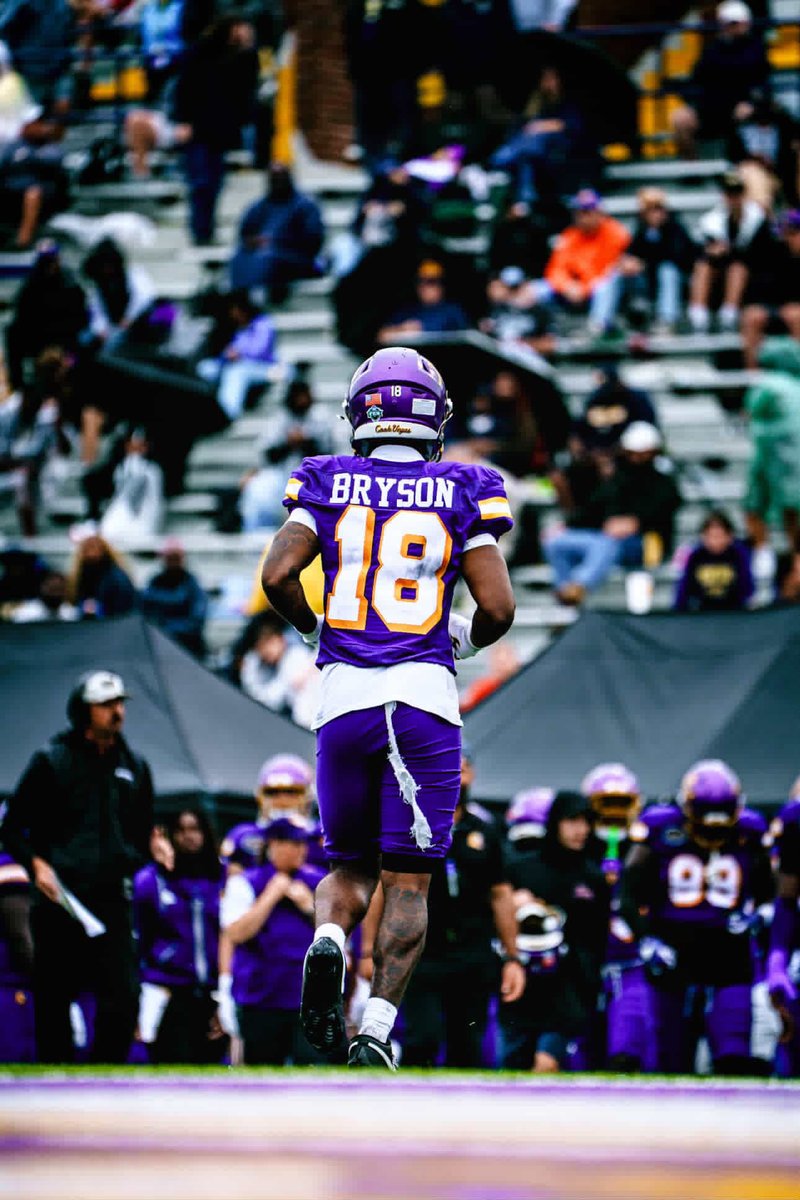 Happy Birthday to the greatest son a man could ever have! Thank you Jesus for protecting him and guiding his path! ⁦<a href="/gavbryson1/">Icy🧊</a>⁩ 🙏🏾