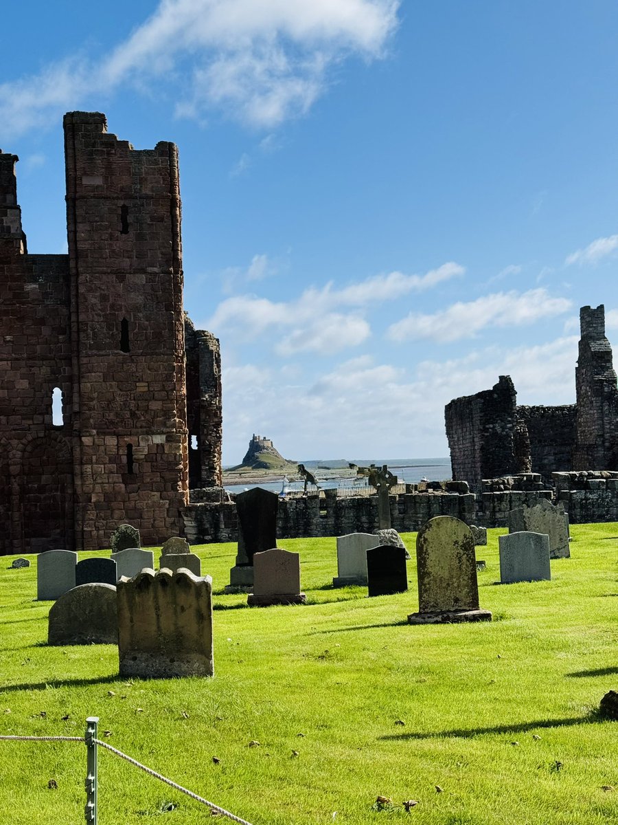 More weekend adventures ♥️
#vera🐶 
#DogsOnX 
#TwinsiesOnTwitter 
#Northumberland