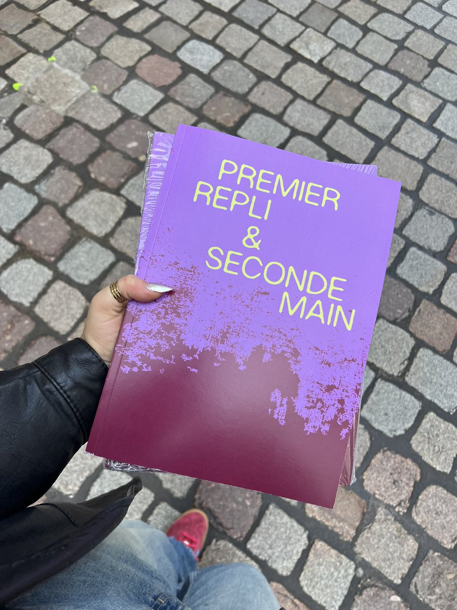 212€, 5 mois de travail, et l’espoir qu’on arrête de consommer les vêtements comme des débiles, j’ai fini mon mémoire les gars 😸😸😸