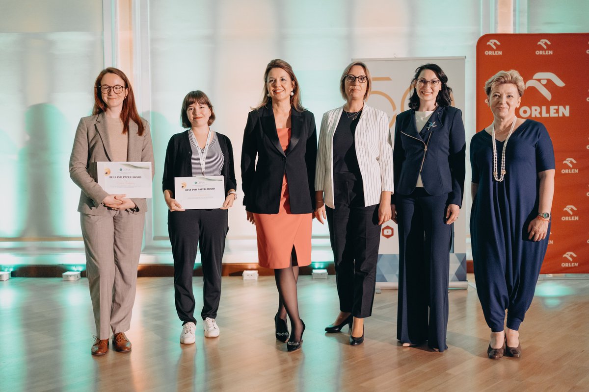 The #CEPSA PhD Award was presented to two outstanding doctoral candidates: Dorka Takácsy (Corvinus University of Budapest) and Petra Bezděková (Palacký University Olomouc). Their winning papers will be published in CEPSA’s high-ranking journals.