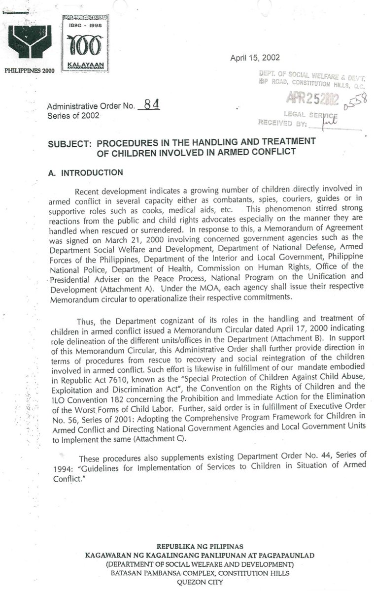 Deadbalagtas's tweet image. O mali at illegal uli. See, the PNP didn't serve and protect at all. They committed multiple crimes against these kids. The PNP is mandated to turn over minors to DSWD for PROTECTIVE CUSRODY and to treat them as VICTIMS as per AO 84 s 2002. Hindi inaaresto ang bata.