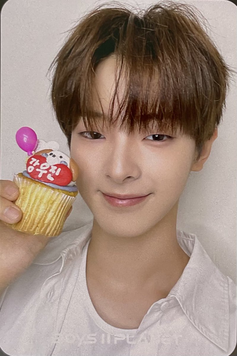 cherriessiesy's tweet photo. Kang Woojin's last goodbye 🥹🥹

"Thank you for being with me until now. My story just started from now, please keep watch over me, thank you"

WOOJIN AHHHH😭😭😭 U WILL DEBUTTT https://t.co/Ed8dqUmU7y