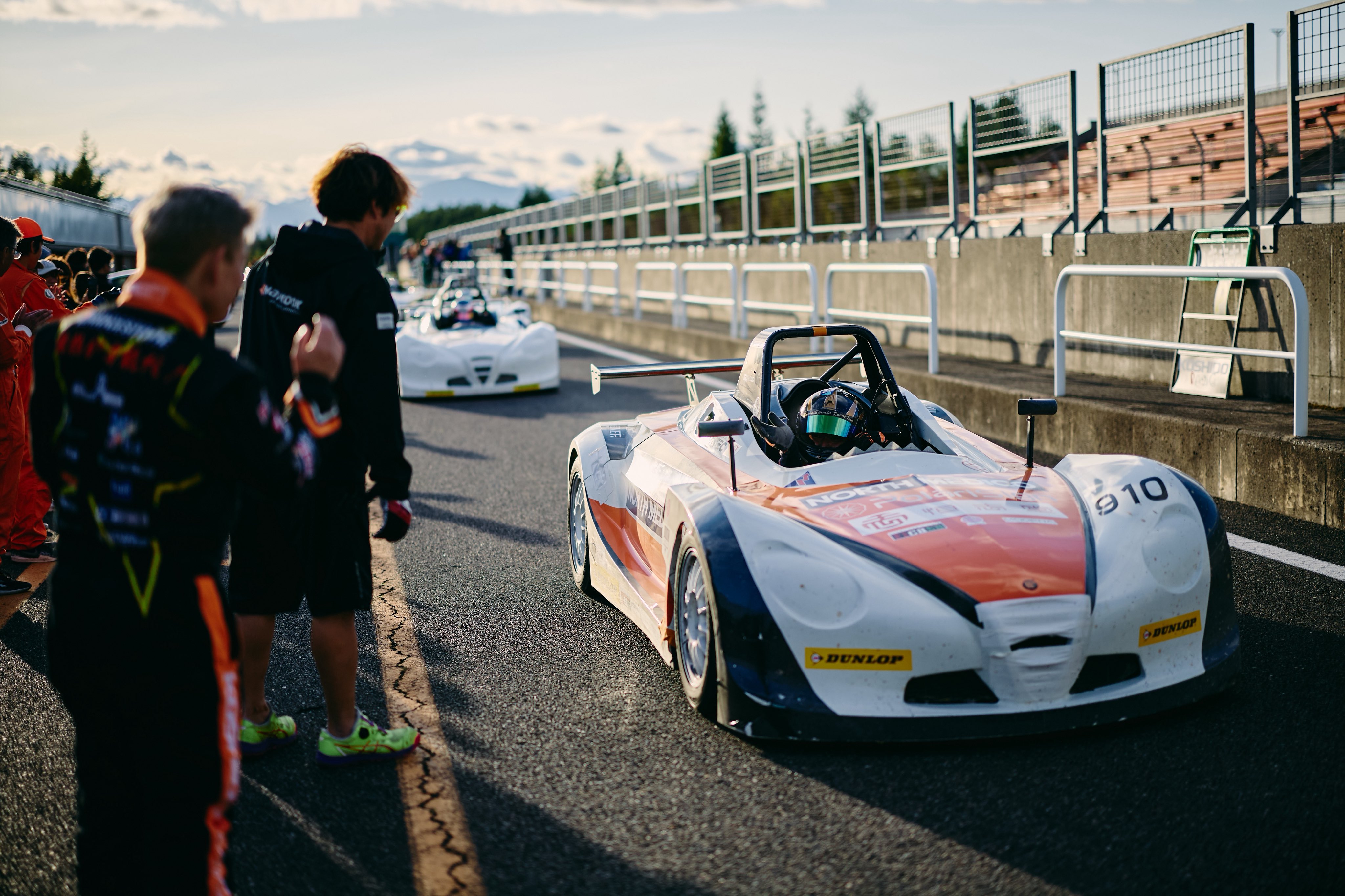 Hiroshi (@811Zx) / X