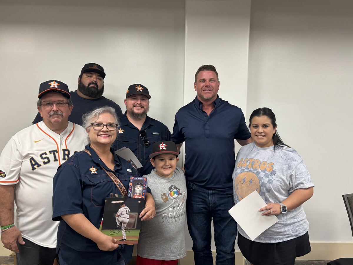 david c salinas tweet media