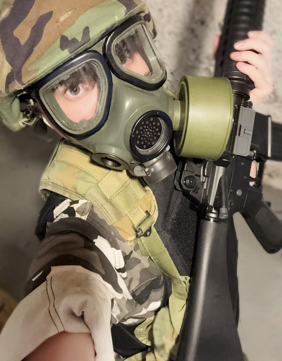1995GreatBigSky's tweet photo. I am the real Hazardous Environment Combat Unit https://t.co/G5PsINsjOU