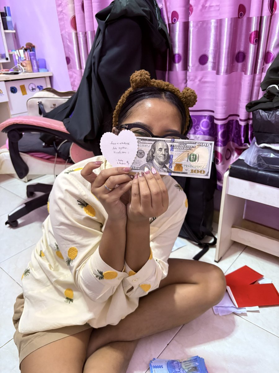 Cuplikan bbrp hadiah dr temen acuu..