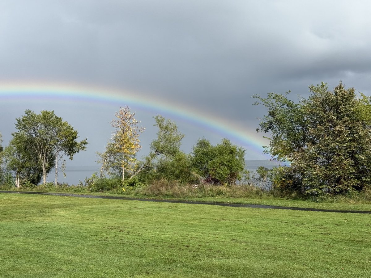 605Hanson's tweet image. Had a great experience in Bemidji, Minnesota this past weekend. The community and the people there are simply some of the best. Enjoyed a football game, seeing friends, and waking up early to hit the Headwaters of the Mississippi River. #BSU #BSUFoundation #SparklingWaters