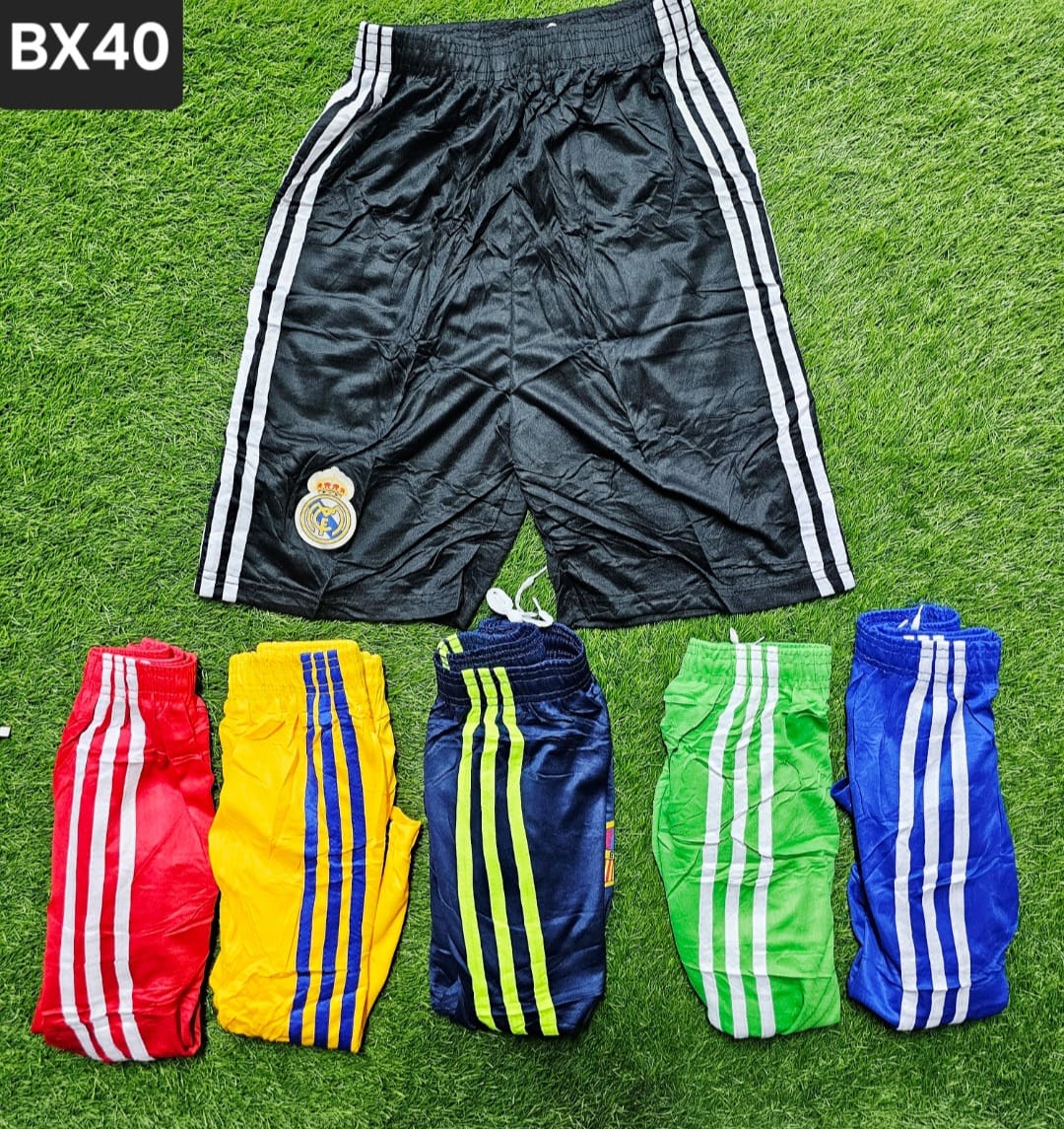 CeeCollection's tweet photo. 👖 Men’s Shorts – 200 Ksh (Free size)
👛 Stylish Wallets – 300 Ksh

🚚 Deliveries countrywide
📲 0726703580 https://t.co/jImENK0OYY