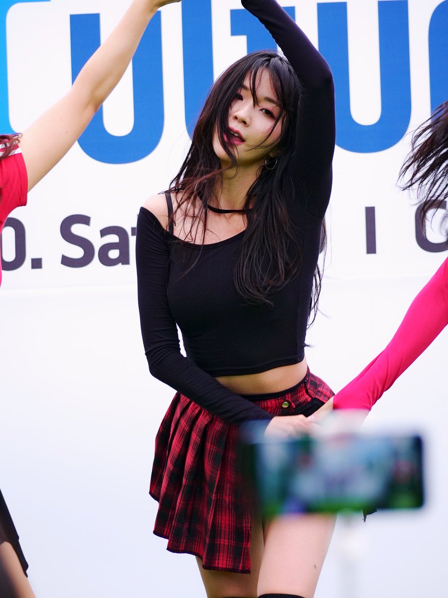 tyongeee's tweet image. dance dance 💃