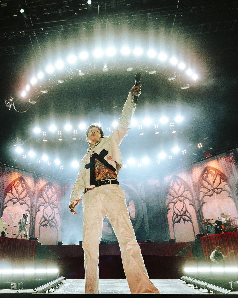 LTLFest's tweet image. This is Sempiternal. @bmthofficial