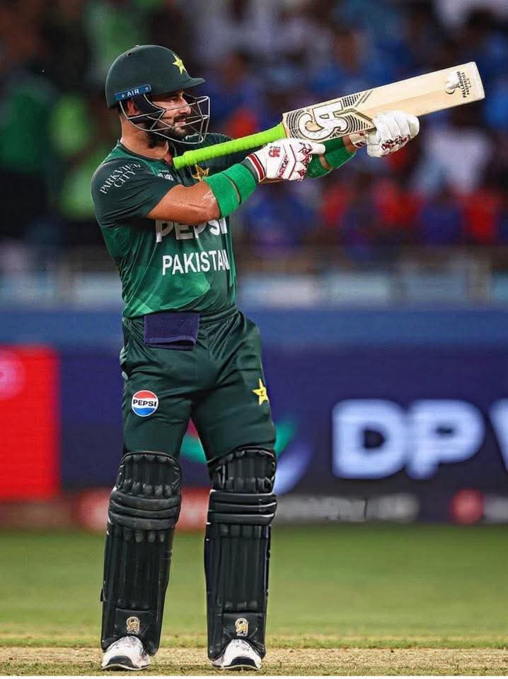 realfwp's tweet photo. Sahibzada Farhan is telling what's the Pak national game 💀 saale atankwadi 🤮 #INDvsPAK #INDvPAK #AsiaCup2025 #PakVsInd https://t.co/GUySh1vSB7