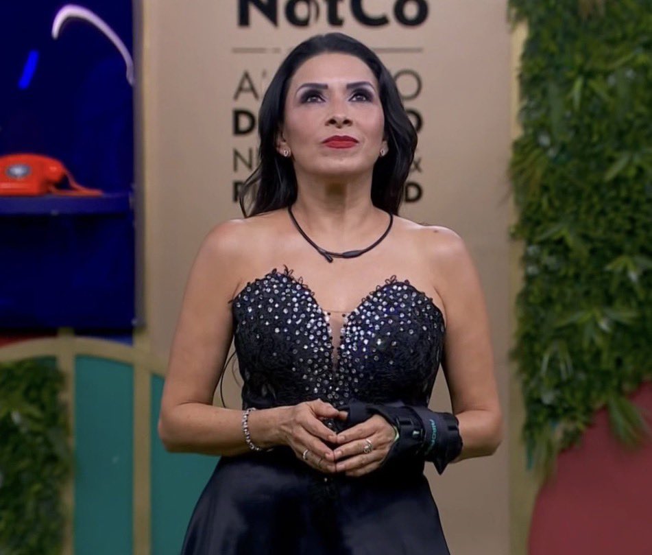 La verdadera mujer a vencer regresa! Y la que se ataque 😘😘😘

#LaCasaDeLosFamososMx