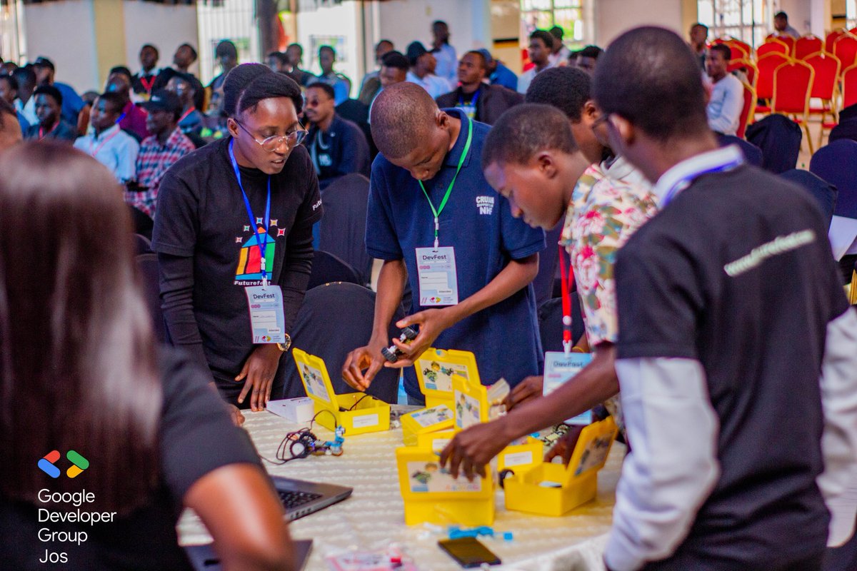 The kids are the future innovators! Futurefeat you did a great thing at devfestjos. 
#gdgjos #devfest2025 #devfestjos2025