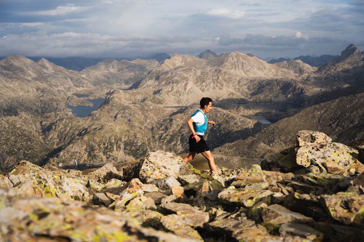 Martí Lázaro i Marie Lalmant regnen la <a href="/Matxicots/">Matxicots</a> més alpina

Més de 700 corredors van participar en l’edició més alpina de les quinze celebrades, consolidant de nou la prova pallaresa com un èxit rotund i emblema de la comarca

➕INFO➡️ tuit.cat/jIUzL