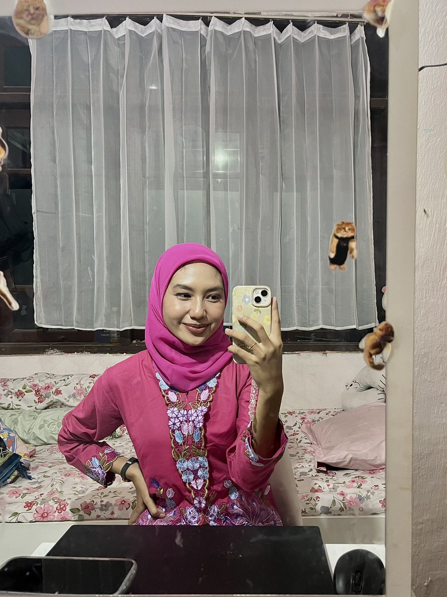 🌻 tweet media