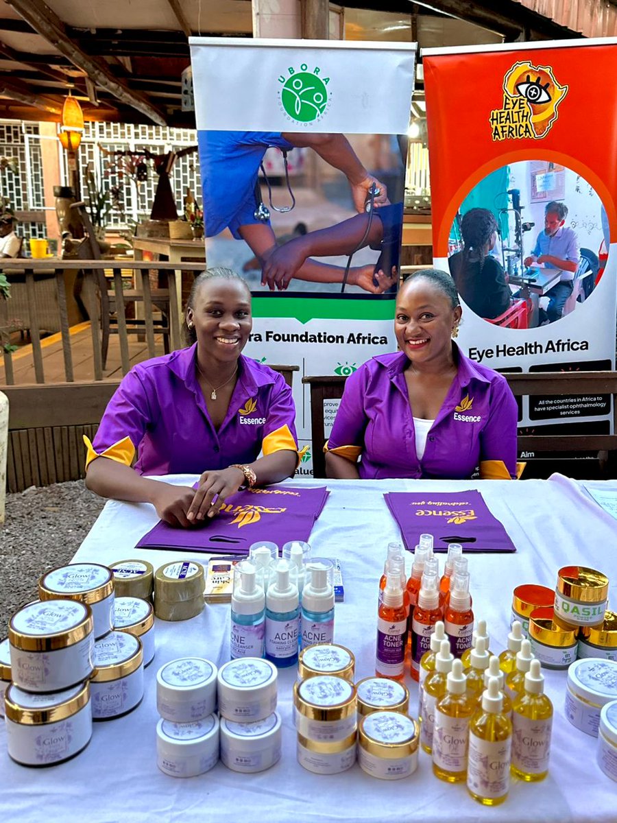 Organicsug_'s tweet photo. We ended last week on a great note as one of the sponsors of the #Climb4EyeHealth Quiz Night.

We were privileged to prize the winners with organic gift combos to set them on the Glow Journey.

#EssenceOrganicsUG #EyeHealthAfrica #UboraFoundation #Collaborations https://t.co/50DACKpYEh